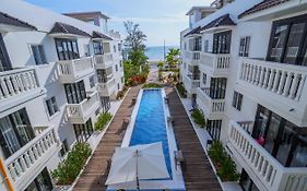 Mary Beach Hotel & Resort